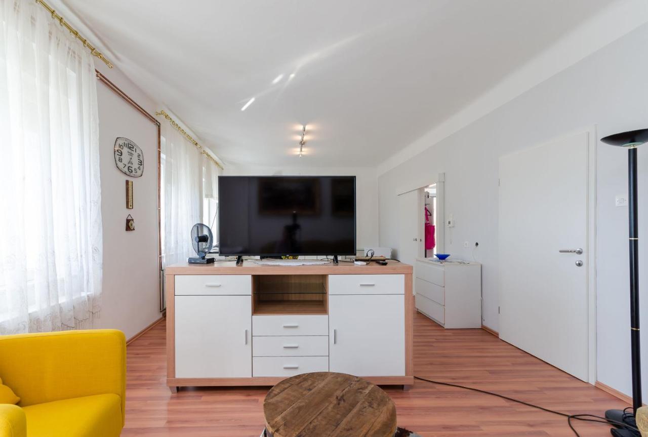 Apartments Andrijana ริเยกา ภายนอก รูปภาพ