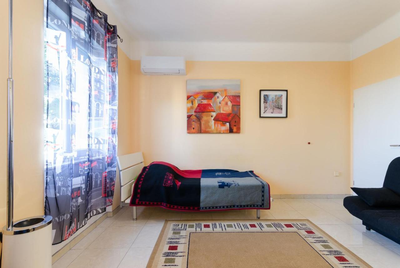 Apartments Andrijana ริเยกา ภายนอก รูปภาพ